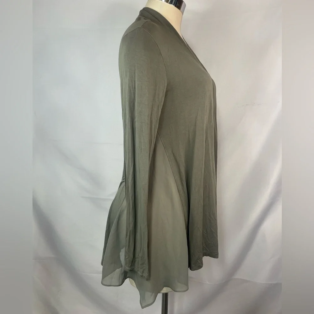LOGO by Lori Goldstein drapey cardigan, with sheer panels in the sides! Size XS
